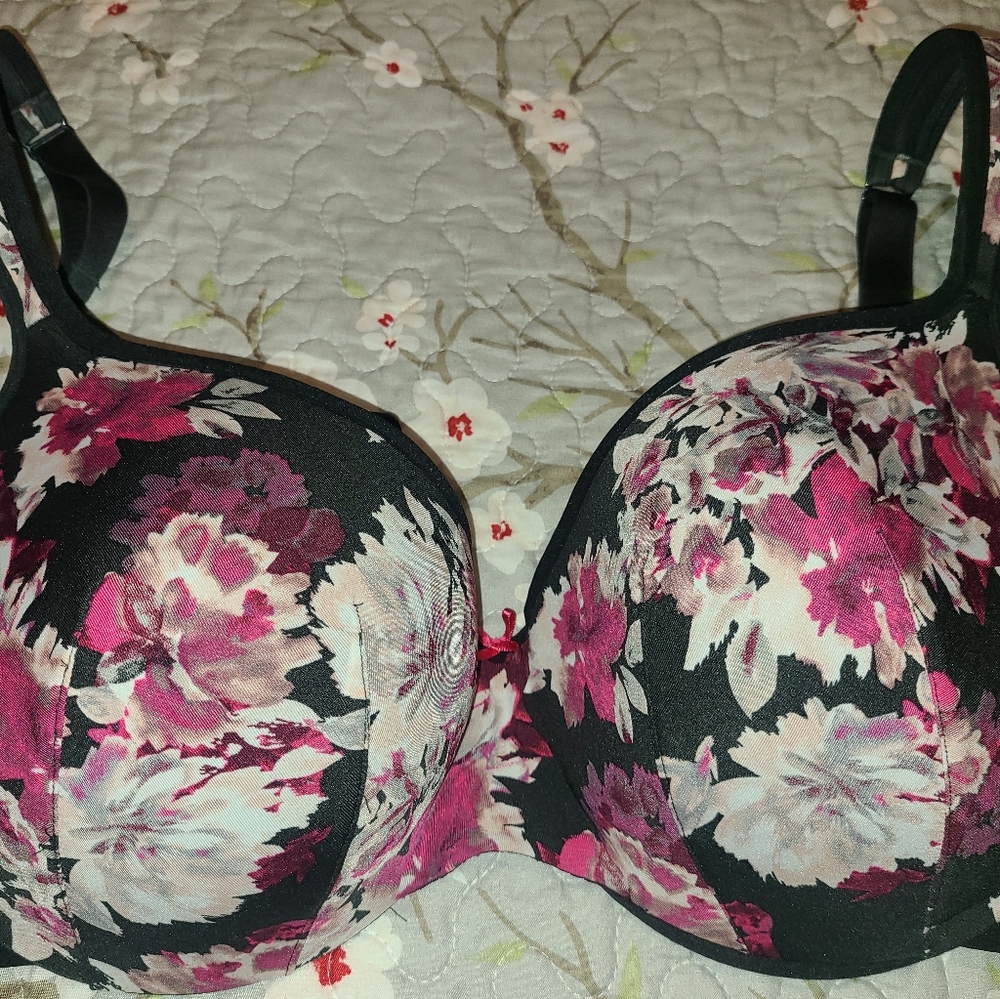 LANE BRYANT 40DDD like Brand New!